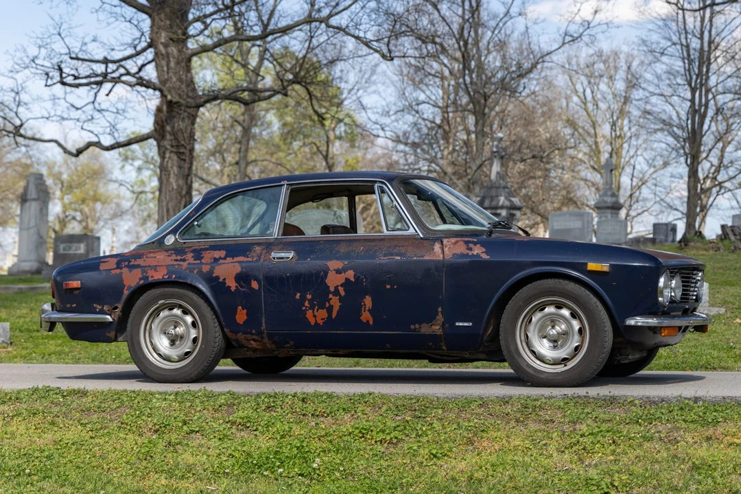 1975 Alfa Romeo 2000 GT Veloce - Image 4 of 31