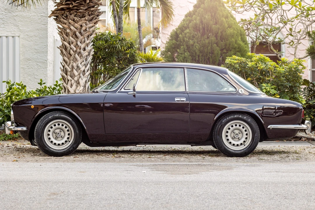 1975 Alfa Romeo 2000 GT Veloce - Image 3 of 31