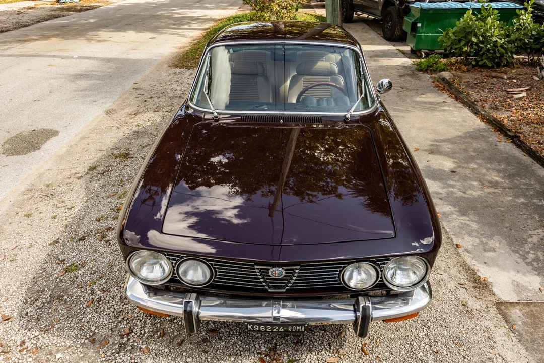 1975 Alfa Romeo 2000 GT Veloce - Image 12 of 31