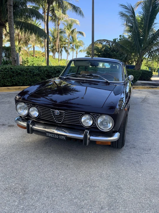1975 Alfa Romeo 2000 GT Veloce - Image 13 of 31