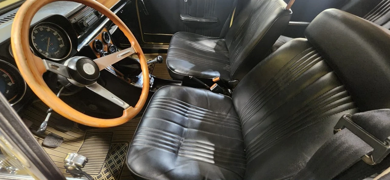 1975 Alfa Romeo Giulia - Image 3 of 17