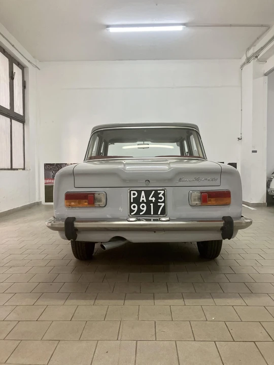 1975 Alfa Romeo 1.3 GT Junior - Image 10 of 31