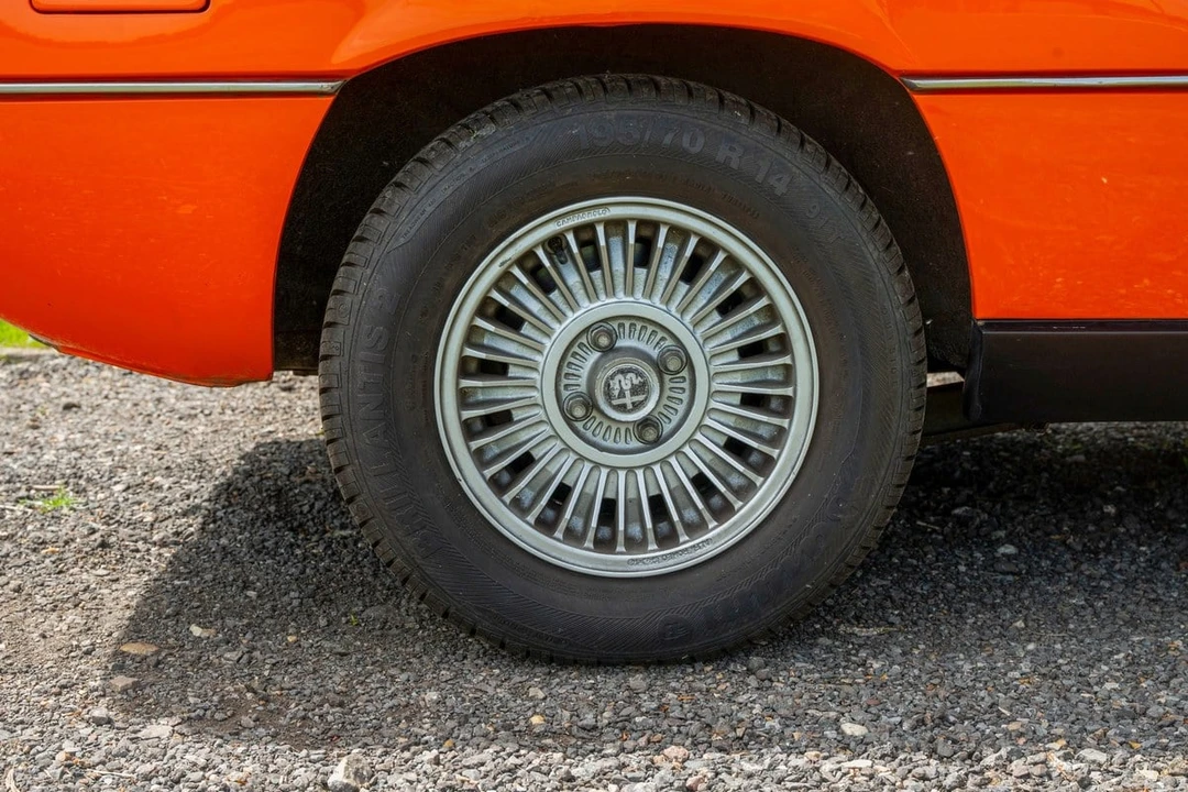 1975 Alfa Romeo Montreal - Image 7 of 30