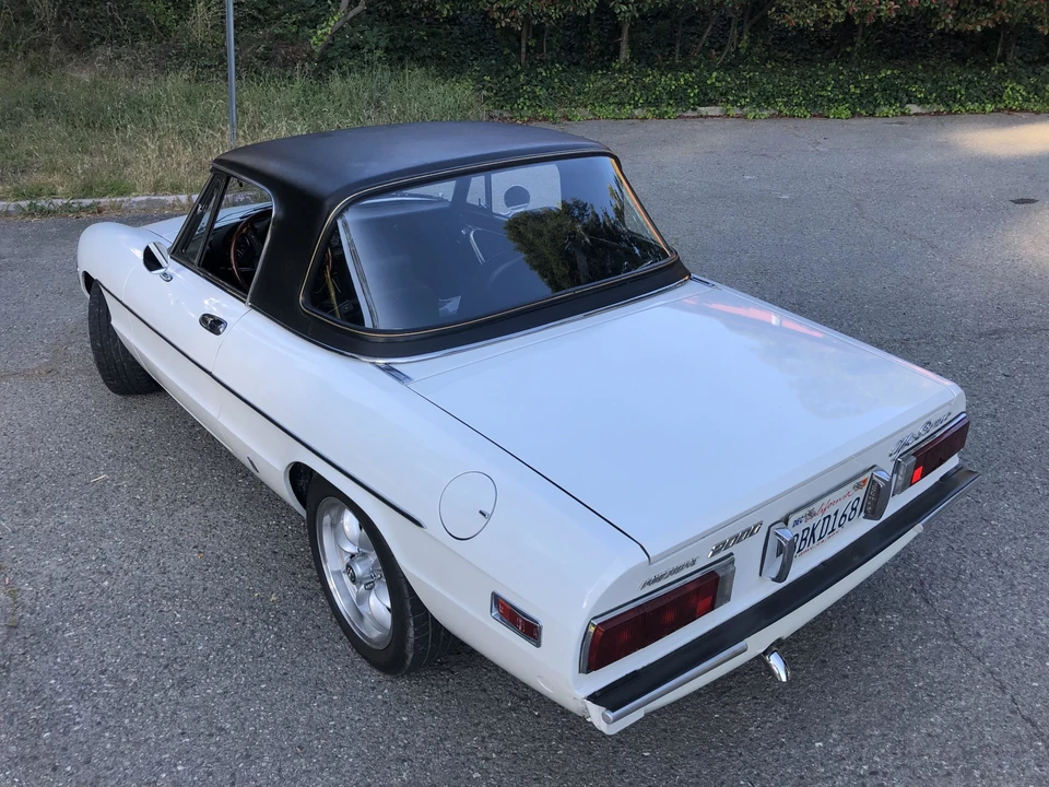 1975 Alfa Romeo Series 2 - Image 24 of 31