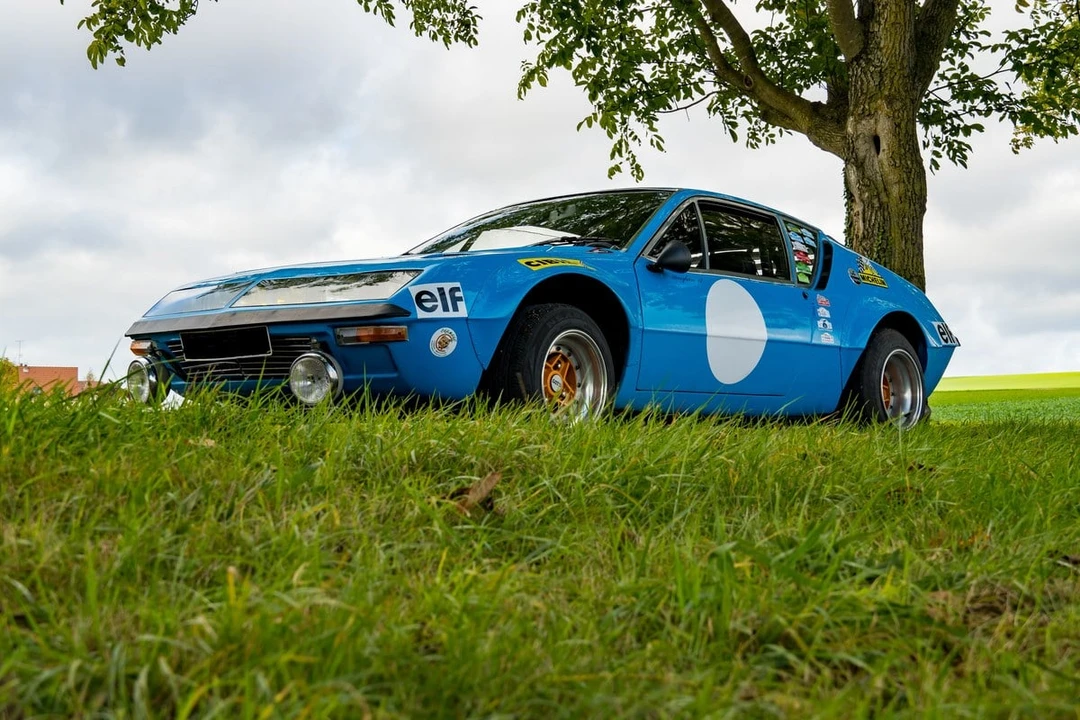 1975 Alpine - Image 3 of 28