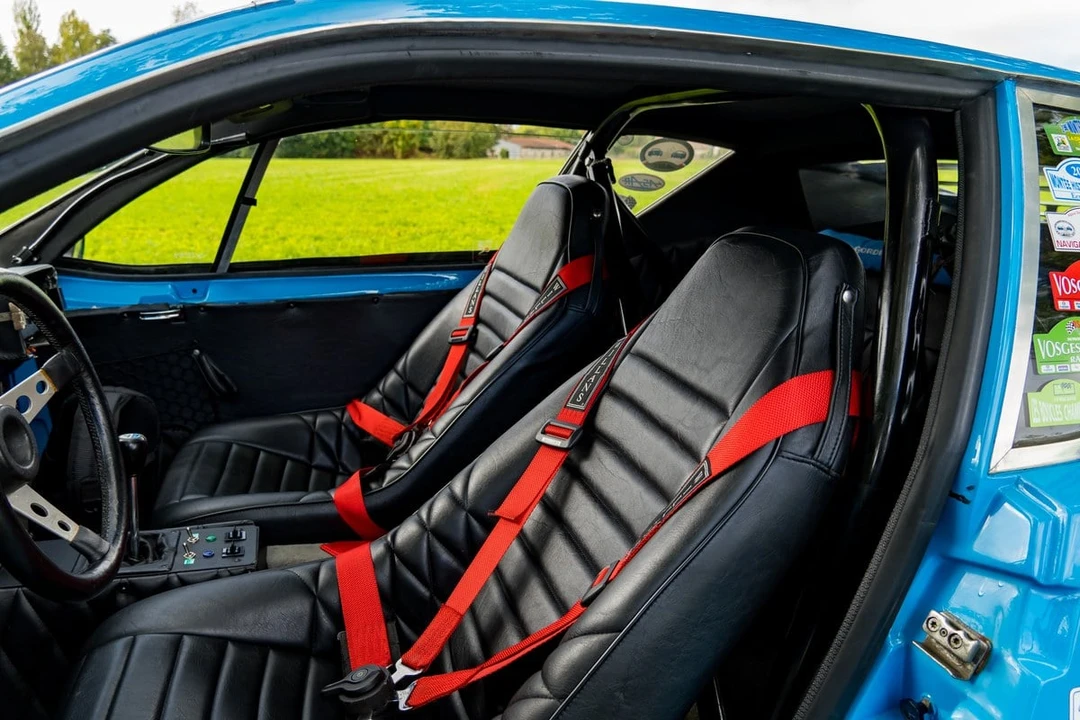 1975 Alpine - Image 11 of 28