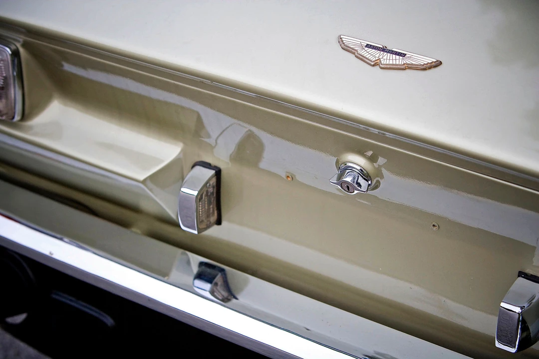 1975 Aston Martin AM V8 - Image 9 of 27