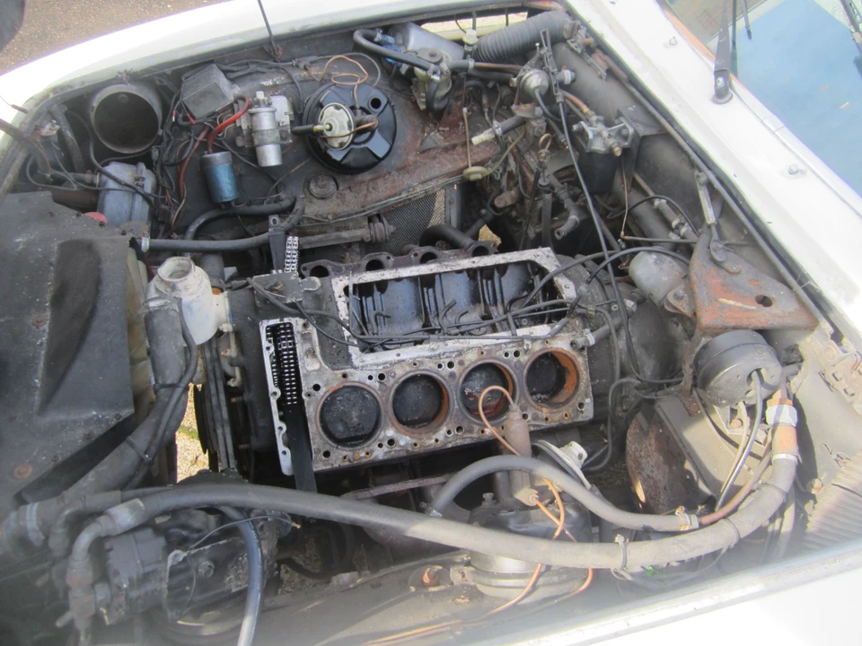 1975 Aston Martin AM V8 - Image 2 of 3
