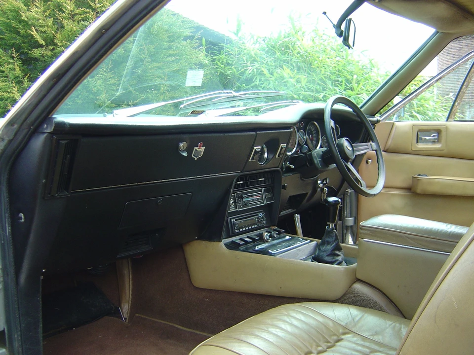 1975 Aston Martin AM V8 - Image 3 of 3