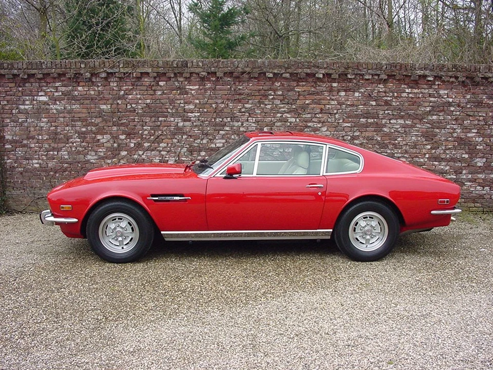1975 Aston Martin AM V8 - Image 2 of 8