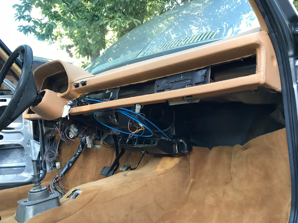 1975 Audi B1 80 & Fox - Image 22 of 31