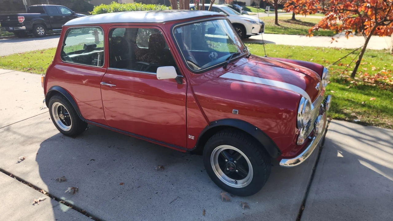 1975 Austin Mini - Image 2 of 9