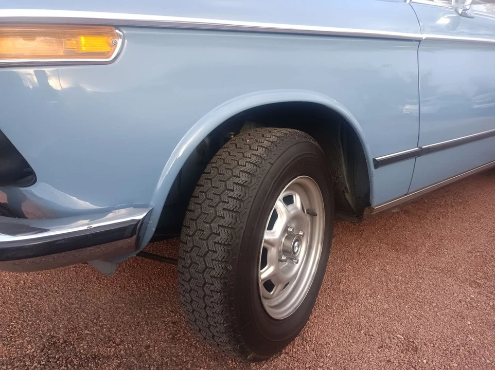 1975 BMW 2002 - Image 17 of 30