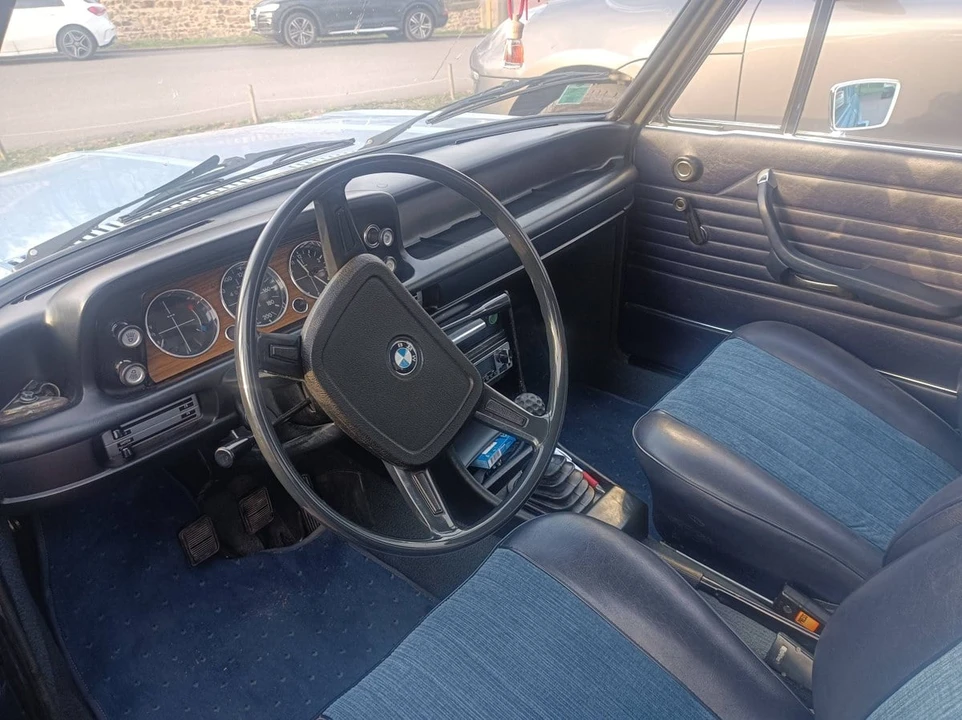 1975 BMW 2002 - Image 7 of 30