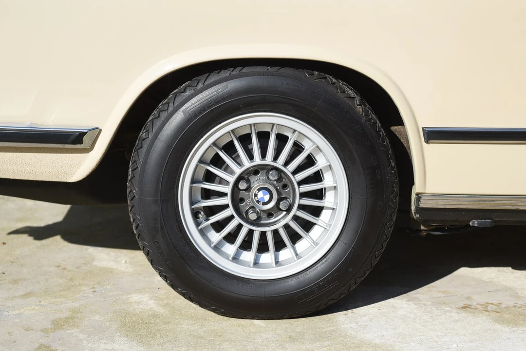 1975 BMW 2002 - Image 18 of 30