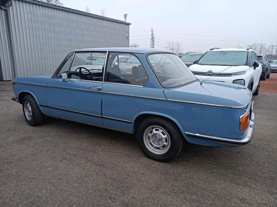 1975 BMW 2002 - Image 6 of 30