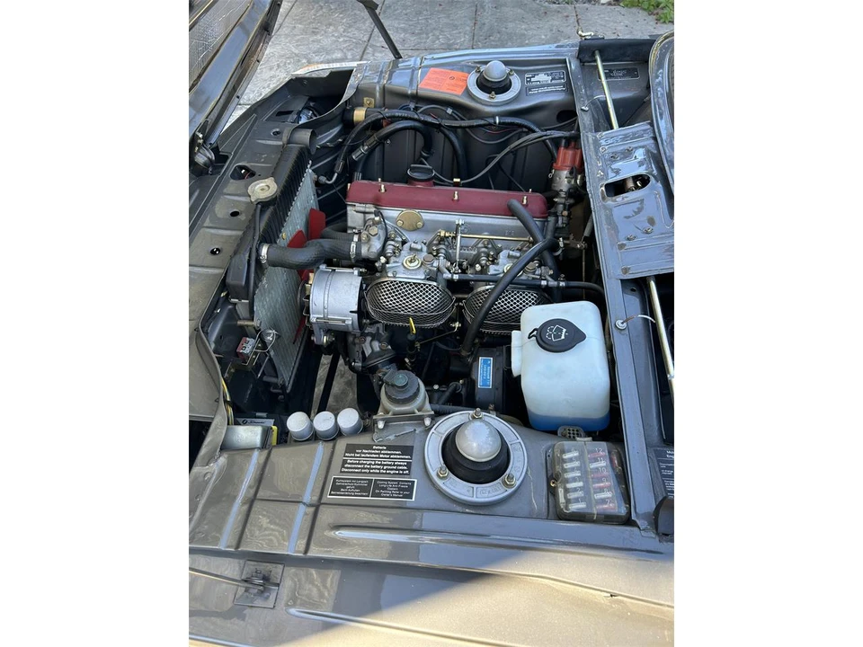 1975 BMW 2002 - Image 16 of 18