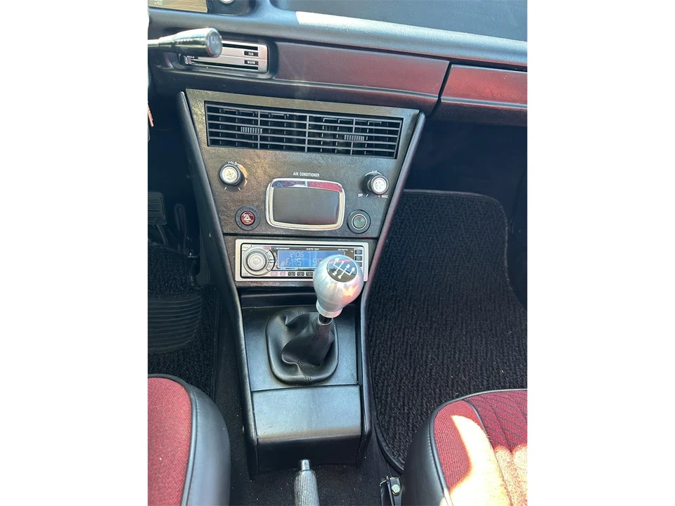 1975 BMW 2002 - Image 12 of 18