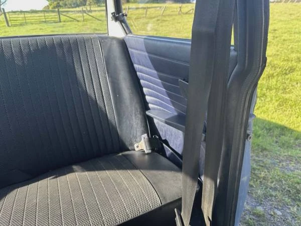 1975 BMW 2002 - Image 14 of 15