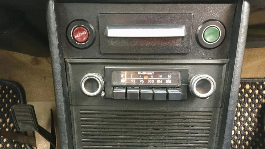 1975 BMW 2002 - Image 7 of 11