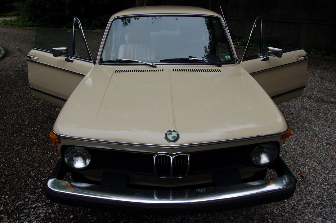 1975 BMW 2002 - Image 10 of 31