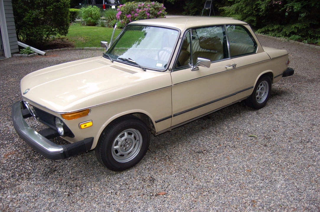 1975 BMW 2002 - Image 8 of 31