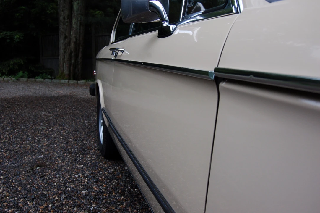 1975 BMW 2002 - Image 11 of 31