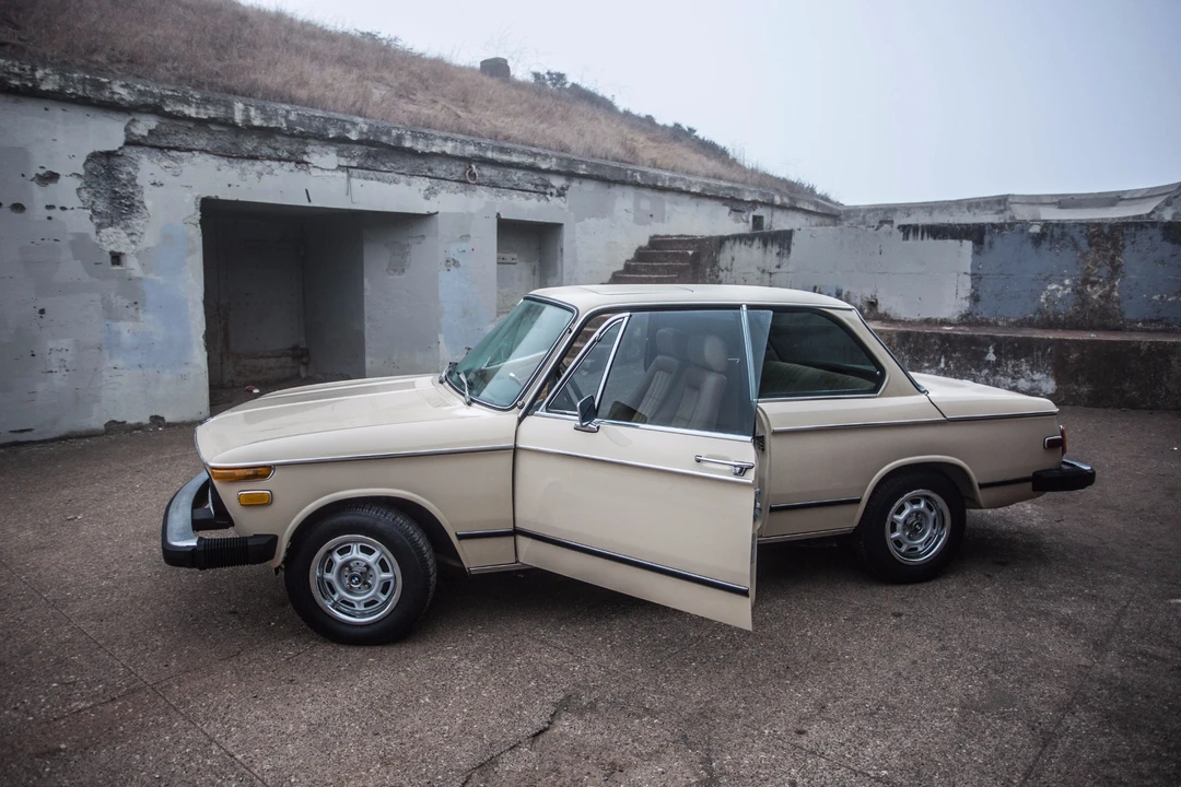 1975 BMW 2002 - Image 6 of 31