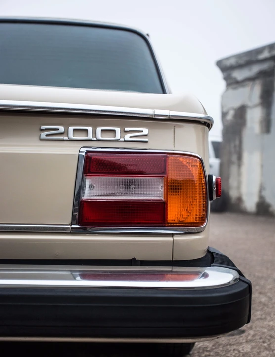 1975 BMW 2002 - Image 25 of 31