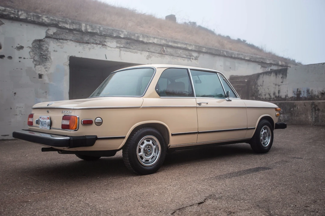 1975 BMW 2002 - Image 12 of 31