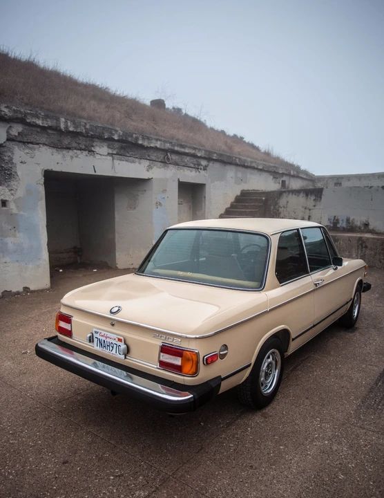 1975 BMW 2002 - Image 13 of 31