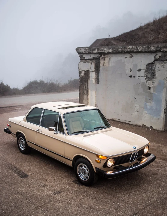 1975 BMW 2002 - Image 2 of 31