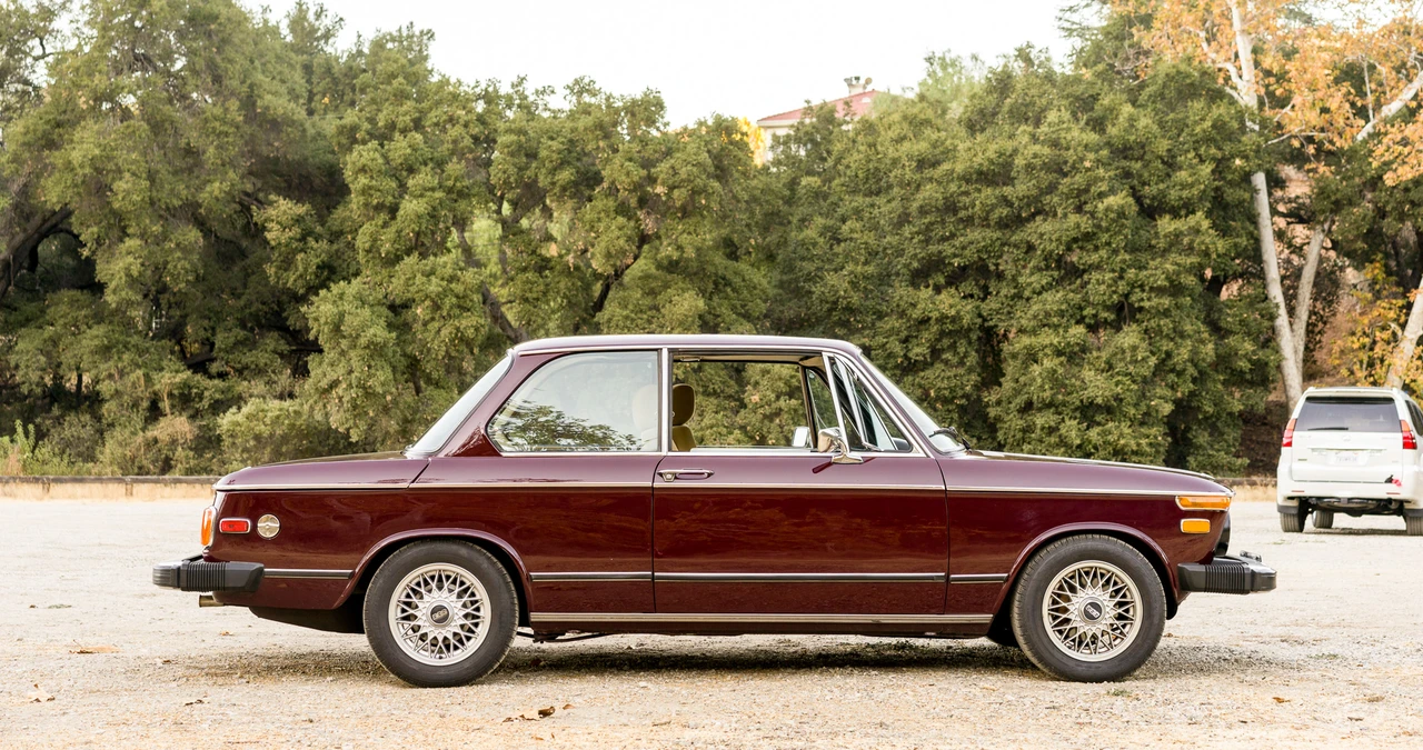 1975 BMW 2002 - Image 8 of 31