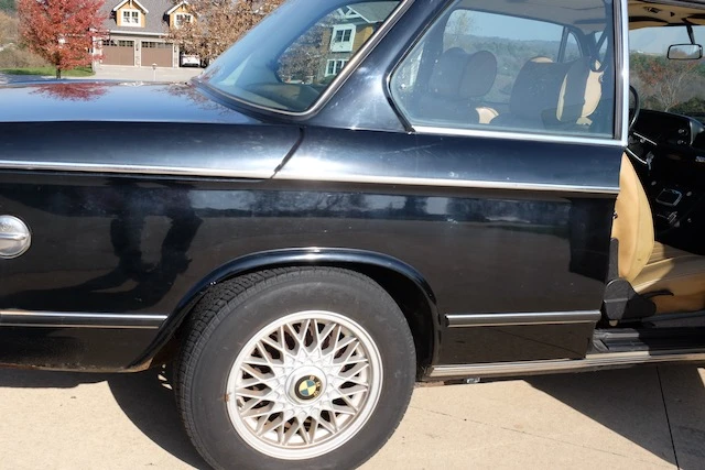 1975 BMW 2002 - Image 17 of 31