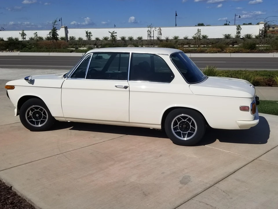 1975 BMW 2002 - Image 8 of 31