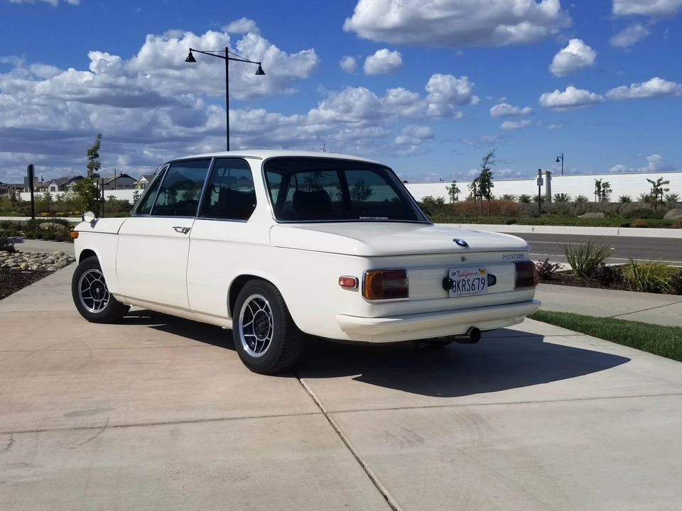 1975 BMW 2002 - Image 9 of 31