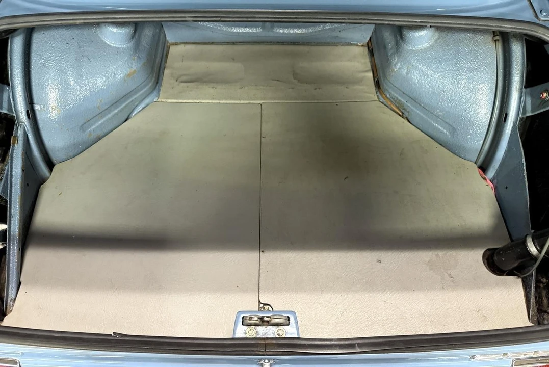 1975 BMW 2002 - Image 5 of 12