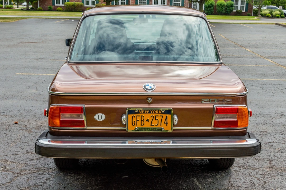 1975 BMW 2002 - Image 9 of 31