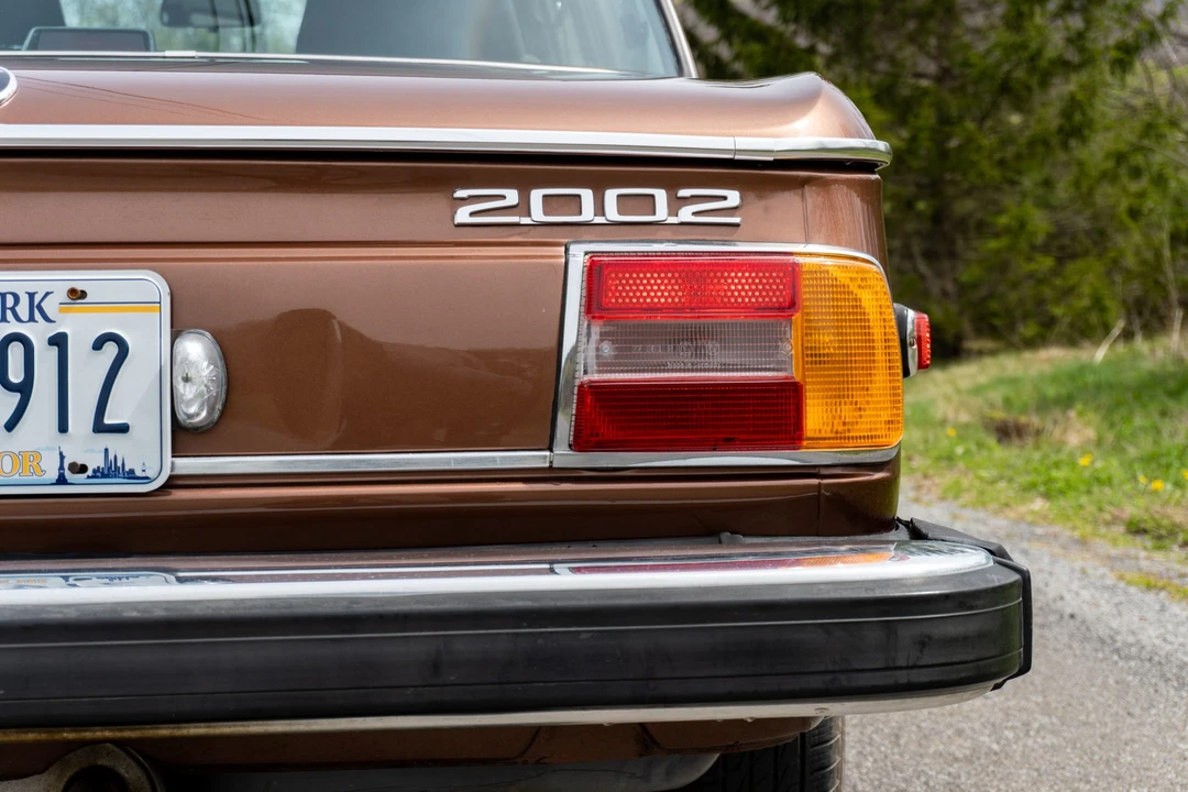 1975 BMW 2002 - Image 17 of 31