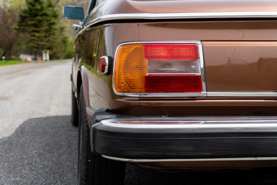 1975 BMW 2002 - Image 16 of 31