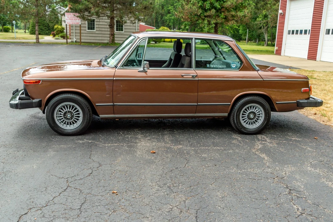 1975 BMW 2002 - Image 11 of 31