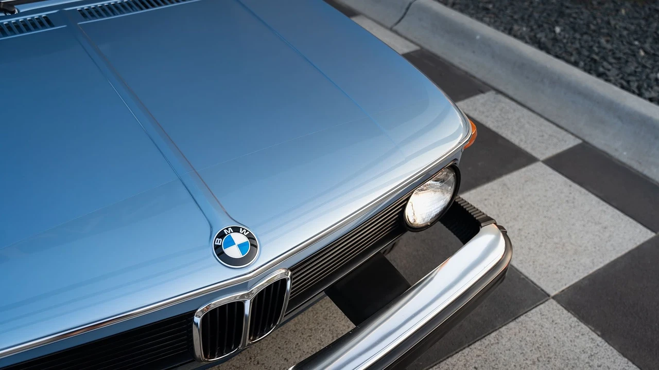 1975 BMW 2002 - Image 14 of 31