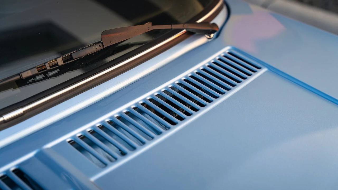 1975 BMW 2002 - Image 18 of 31