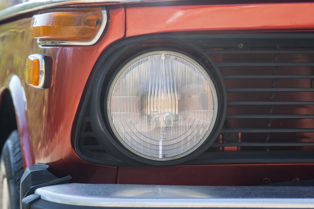1975 BMW 2002 - Image 19 of 31