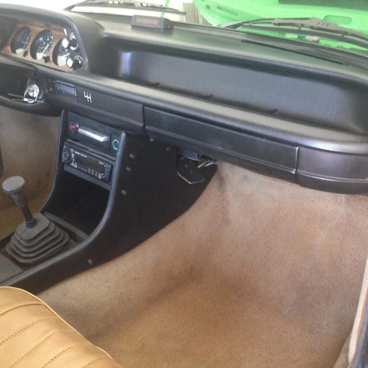 1975 BMW 2002 - Image 21 of 31
