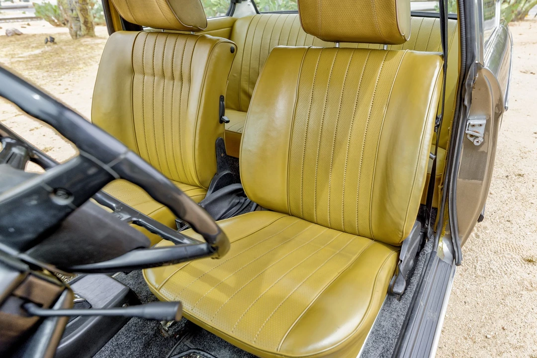 1975 BMW 2002 - Image 30 of 31