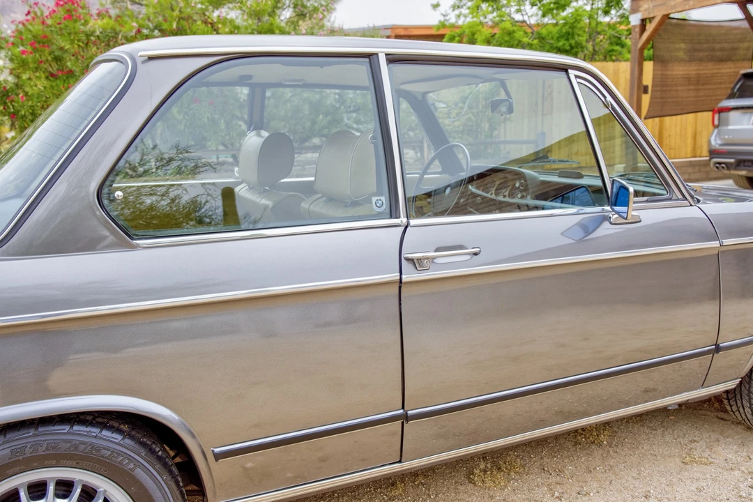 1975 BMW 2002 - Image 12 of 31
