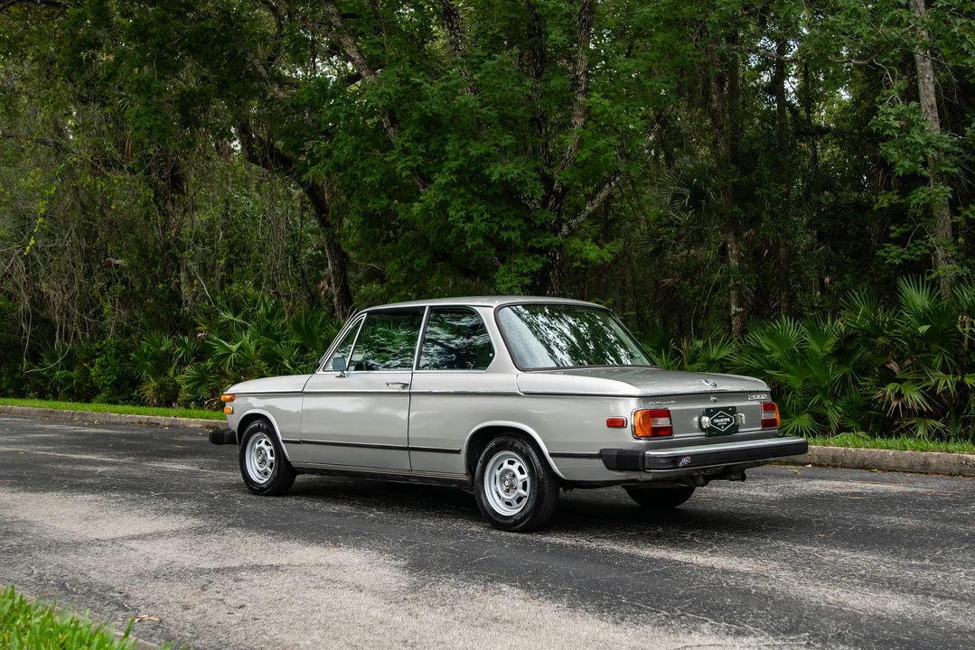 1975 BMW 2002 - Image 15 of 31