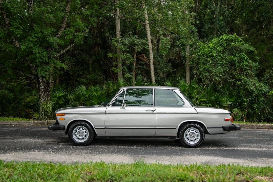 1975 BMW 2002 - Image 17 of 31