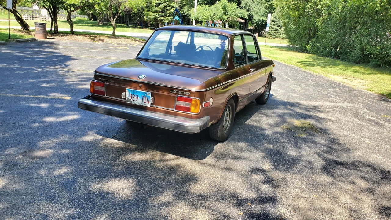 1975 BMW 2002 - Image 13 of 31